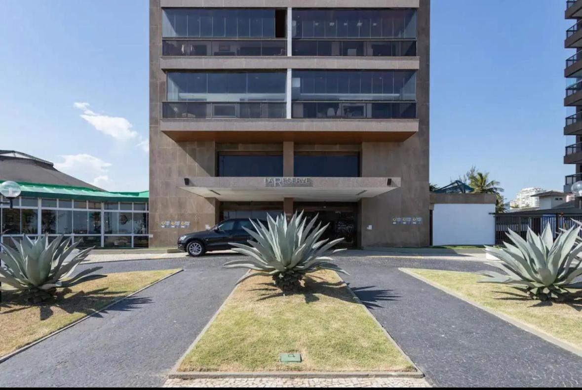 Lindo Apto No Melhor Lugar Da Barra Da Tijuca! Com Uma Vista De Tirar O Folego, Frente Para O Mar! Totalmente Equipado E Decorado Ao Lado Dos Melhores Hoteis E Quiosques Da Barra! Portaria 24H, Piscina, Sauna, Jacuzzi, Academia, Garagem, Wi-Fi, Lavan Rio de Janeiro Eksteriør bilde
